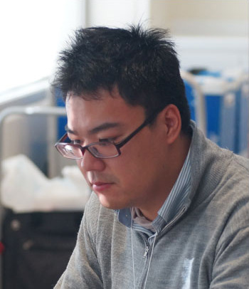 鈴谷 大輔先生